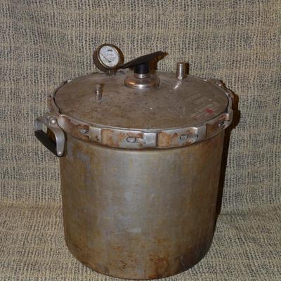 Vintage Ball Aluminum Pressure Cooker with Baskets