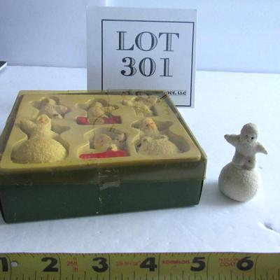Vintage 1970s Shackman's Imports Snowbabies Set From Japan and One Older Japan Snowbaby Miniature