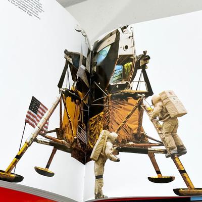 C.D.B. The National Air & Space Museum ~ 398 Page Book