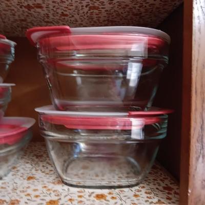 GLASS FOOD STORAGE CONTAINERS