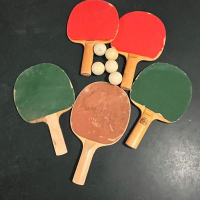 Folding Ping Pong Table with Paddles and Balls
