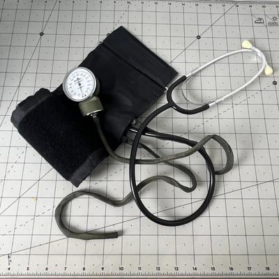 Vintage Marshall Cuff with Stethoscope