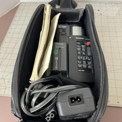 Sony Digital Video Camera Recorder with Accessories