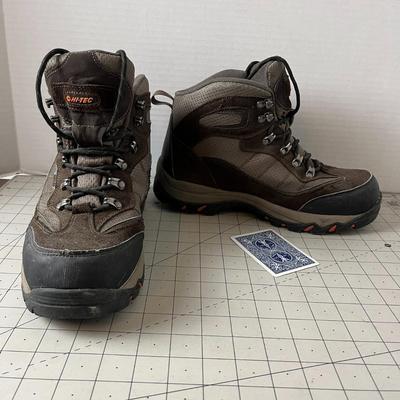 Hi-Tec Hiking Boots - Size 9.5W