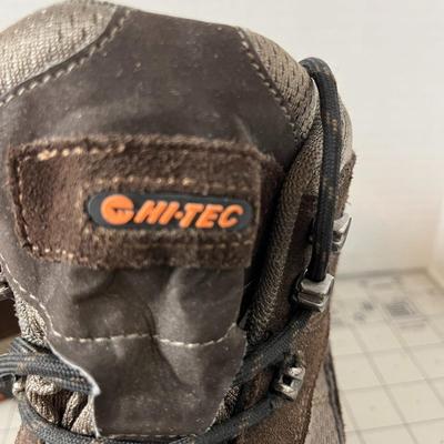Hi-Tec Hiking Boots - Size 9.5W