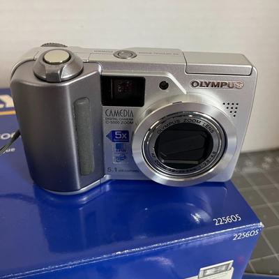 Olympus Camedia Digital Camera 5.1 Megapixel