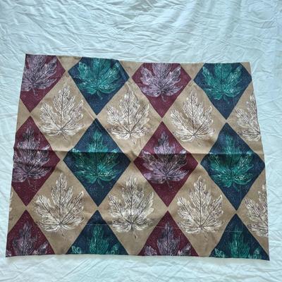 Full Size Bedskirt and Pillow Sham