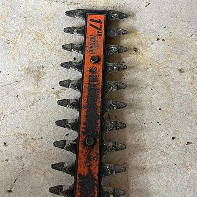 Black + Decker 17" Hedge Trimmer