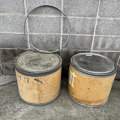 2 Vintage Dry Barrels