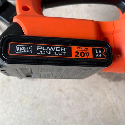 Black + Decker 22" Hedge Trimmer