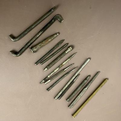 Chisel and Masonry Tool Bundle