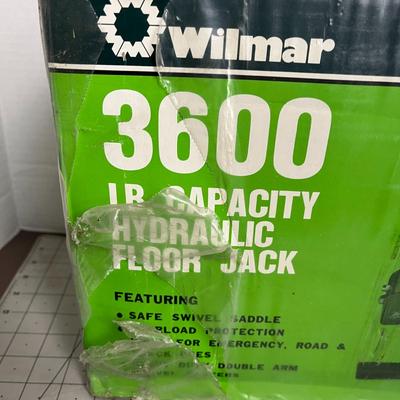Wilmar Hydraulic Floor Jack