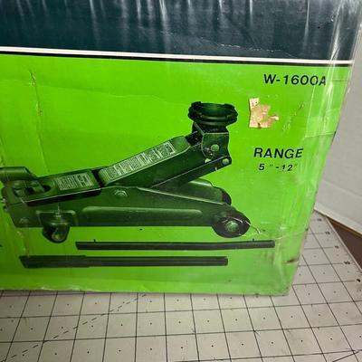Wilmar Hydraulic Floor Jack