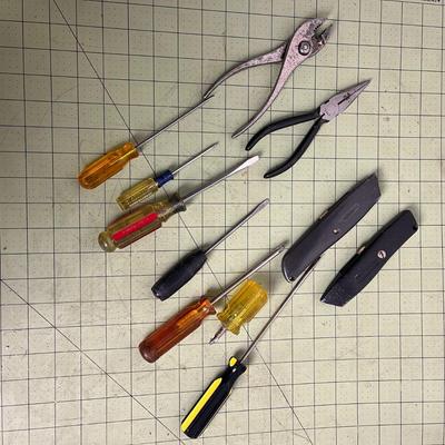 Utility Knife, Screwdriver, and Pliars