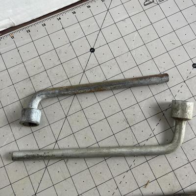 Lug Nut Wrenches