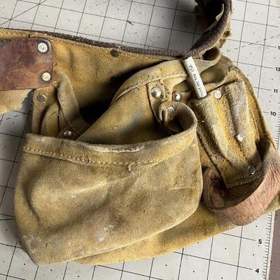 Carpenter Tool Belt