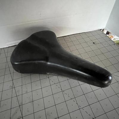 Terra Viscount Bicycle Seat