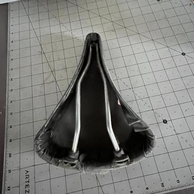Terra Viscount Bicycle Seat