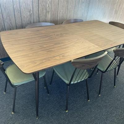 15 Mid Century Modern Table 45x35 1/2 x 30 with 6 Chairs 16 x 31 with Green Vinyl with 2 Leaves 11 Inches Each