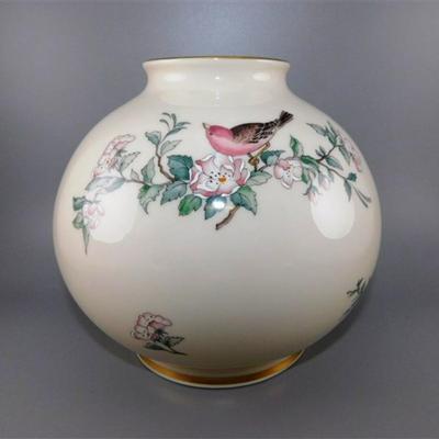 36 Discontinued Lenox Serenade Globe Vase Hand Decorated with 24k Gold 7in x 7 1/2