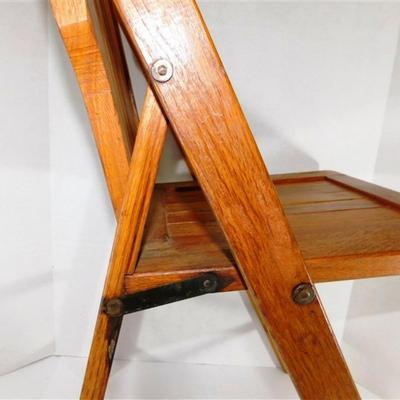 37 Vintage Slat Wooden Folding Chair 33 x 16