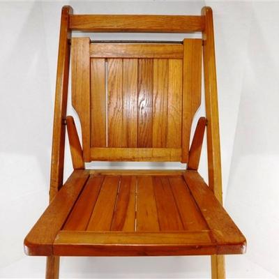 37 Vintage Slat Wooden Folding Chair 33 x 16