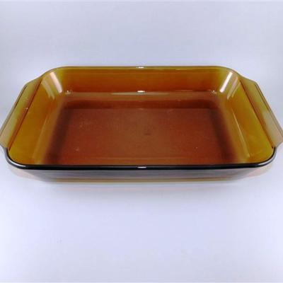 39 Anchor Hocking 431 Holds 2QT Oven and Microwave Safe Amber with Whicker Holder