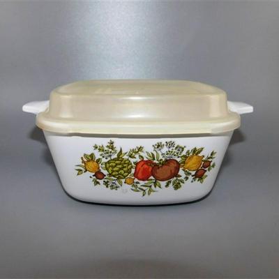 44 Lot of 2 Vintage Corning Ware Spice O' Life Lidded Dishes 2 3/4