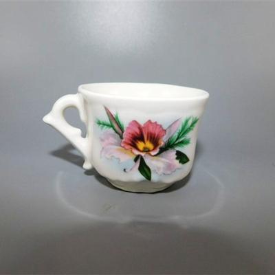 51 Best of Friends Industries 1997 Tea Set Lot of 17 Pieces Including Li10ds with Floral Design- Tea Pot 6 1/2 x 4 1/2