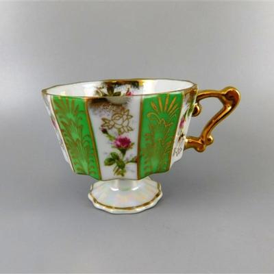 52 Lot of 4 Cups and Saucers with Stands - Ardco June Rose / Sealy