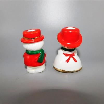 55 Holiday Memories Collector Ornaments Olde Time Caroler Candles 2 1/2