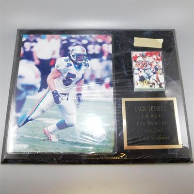 62 Zach Thomas LB#54 Pro Bowler Texas Tech Miami Dolphins Plaque with Picture NF94424484 Includes Card And Autograph 15 x 12