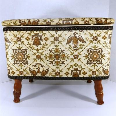 69 Vintage Sewing Bench 18 x 12 x 15