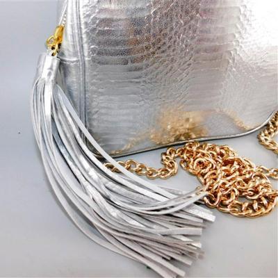 69A Victoria's Secret Silver Metallic Crossbody Purse with Gold Chain Strap
