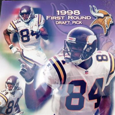 78 First Round Draft Pick 1998 Randy Moss Rookie Gold 320/5000 Plaque 10 1/2 x 13