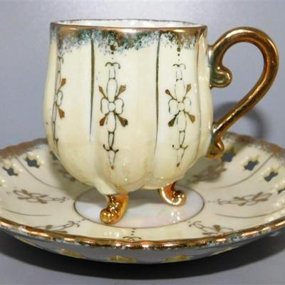 82 Lot of 4 Cups and Saucier with Stands- French Market New Orleans La / RC Japan 1259