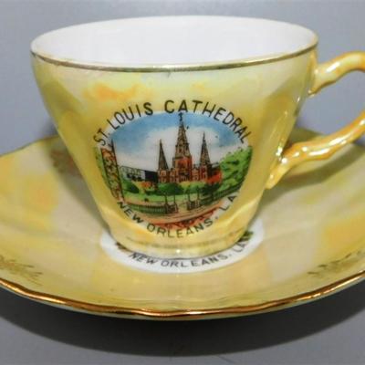 82 Lot of 4 Cups and Saucier with Stands- French Market New Orleans La / RC Japan 1259