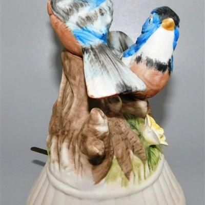 91 Gorham Blue Bird and Flowers Music Box 6 inches