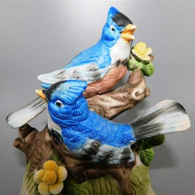 91 Gorham Blue Bird and Flowers Music Box 6 inches