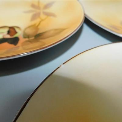 99 Lot of 4 James Studio China Plates 6 1/2