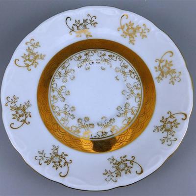100 Lot of 4 Cups and Saucier with Stands - Sterling China Japan/ UCAG China