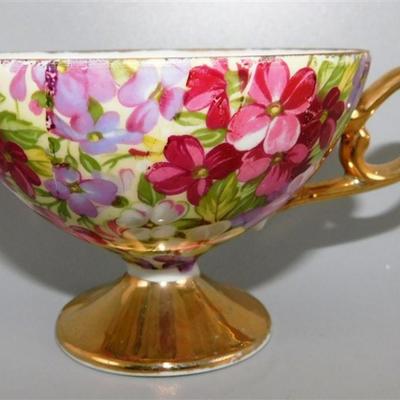 100 Lot of 4 Cups and Saucier with Stands - Sterling China Japan/ UCAG China