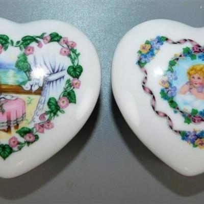 101 Lot of 2 Heritage House Music Boxes - Heart - Misty /Smoke Gets in Your Eyes 3 x 1 1/2