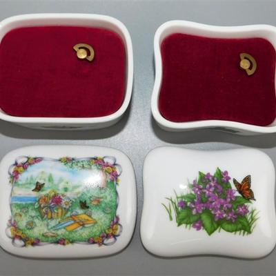 102 Lot of 2 Heritage House Music Boxes- Rectangle - Lar's Theme / The Way we Were 3 x 1 1/2