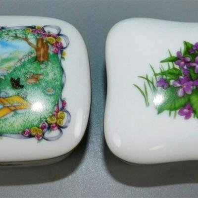 102 Lot of 2 Heritage House Music Boxes- Rectangle - Lar's Theme / The Way we Were 3 x 1 1/2