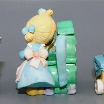 103 Enesco Precious Moments 1998 Mini Tea Set - Kitchen Theme - 5 in plate
