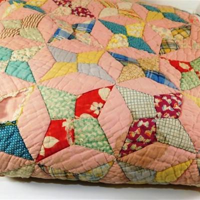 107 Vintage Quilt 4 Point Stars 76 x 68 ~ Quilt has some tattering