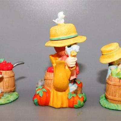 120 Ensco Precious Moments 1999 Mini Tea Set- Fall Theme 5 in plate