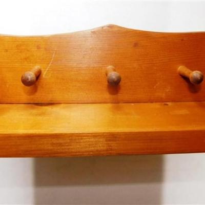 124 Wooden Shelf Cabinet w/Doors & Hooks 23 x 11 x 5
