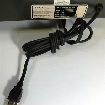 127 Sears Dual Heat Automatic Heater 40 x 7 x 4